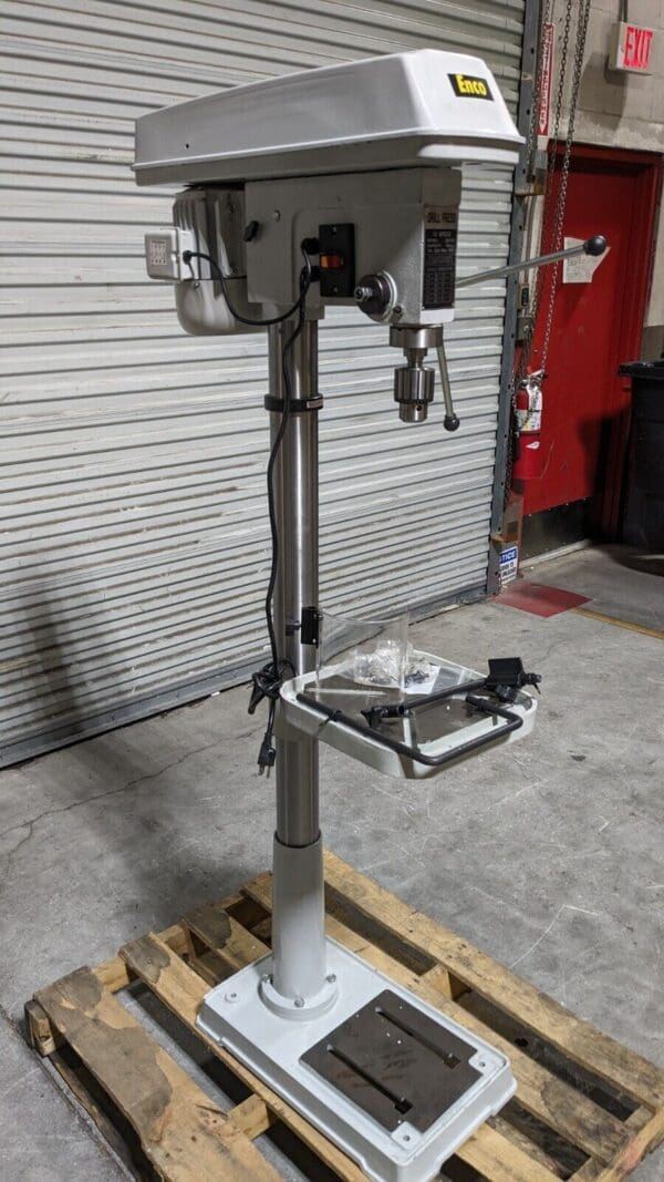 Floor Drill Press 20 Swing 1.5 hp Step Pulley Drive 115 & 230 V 4,200 RPM 354170