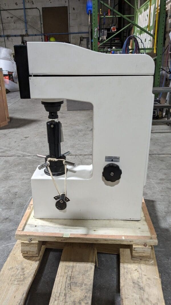 SPI Dial Rockwell A, B, C, F Bench Top Hardness Tester Cap 15-142-3 Damaged
