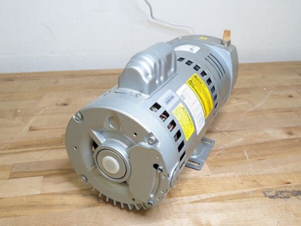 Gast Rotary Vane Compressor Vacuum Pump 8 CFM 3/4 HP 115/230v 1023-101Q-G608NEX