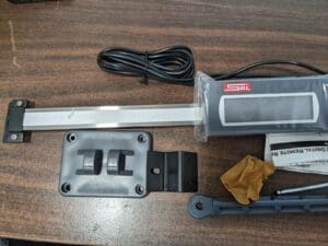 SPI Horizontal & Vertical Electronic Linear Scale: 0 to 12″ 15-977-2