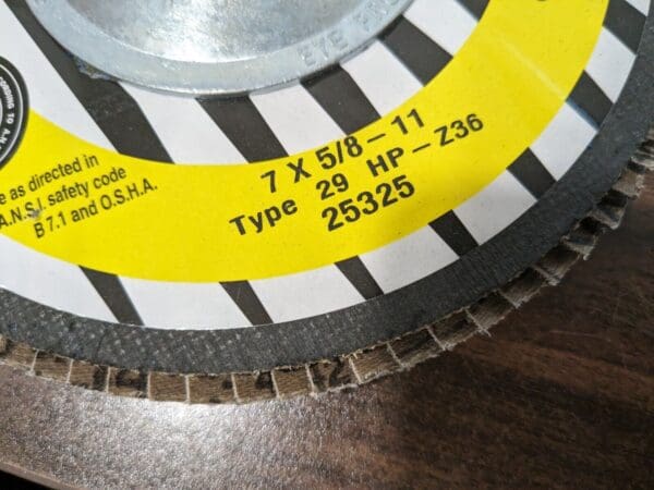 TRU-MAXX Flap Discs qty 10 5/8-11 Hole 36 Grit 25325