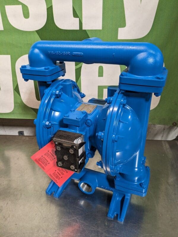 Sandpiper Air Operated Double Diaphragm Pump S15B1A1WANS000 Damaged