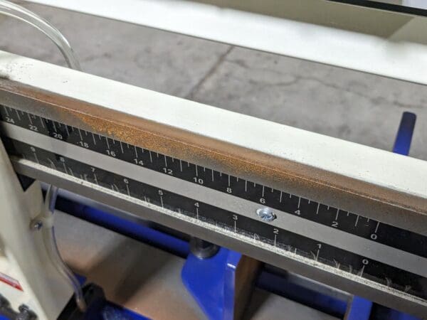 Vectrax 10 x 17 Manual Step Pulley Bandsaw 2 HP 220/440v 3 Ph. DAMAGED