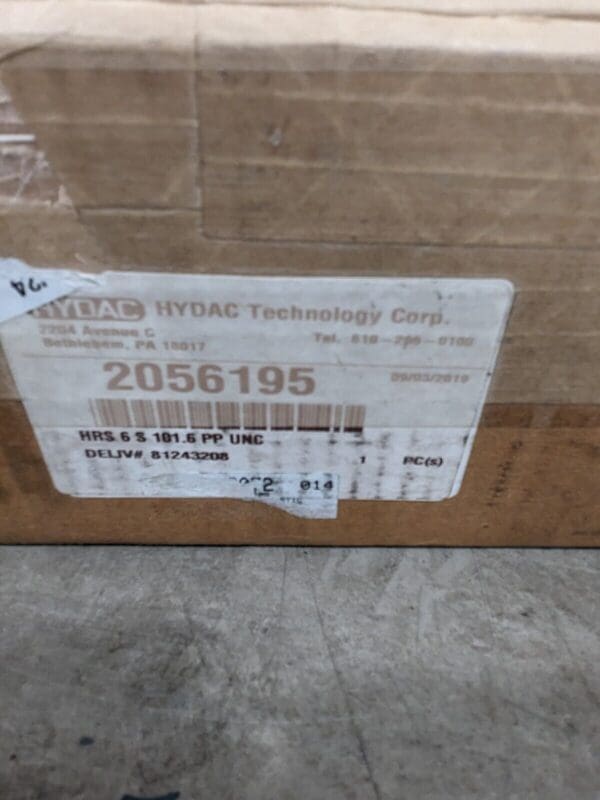 HYDAC Polypropylene Heavy Duty Vibration Control Clamp for 4" Tube 2056195